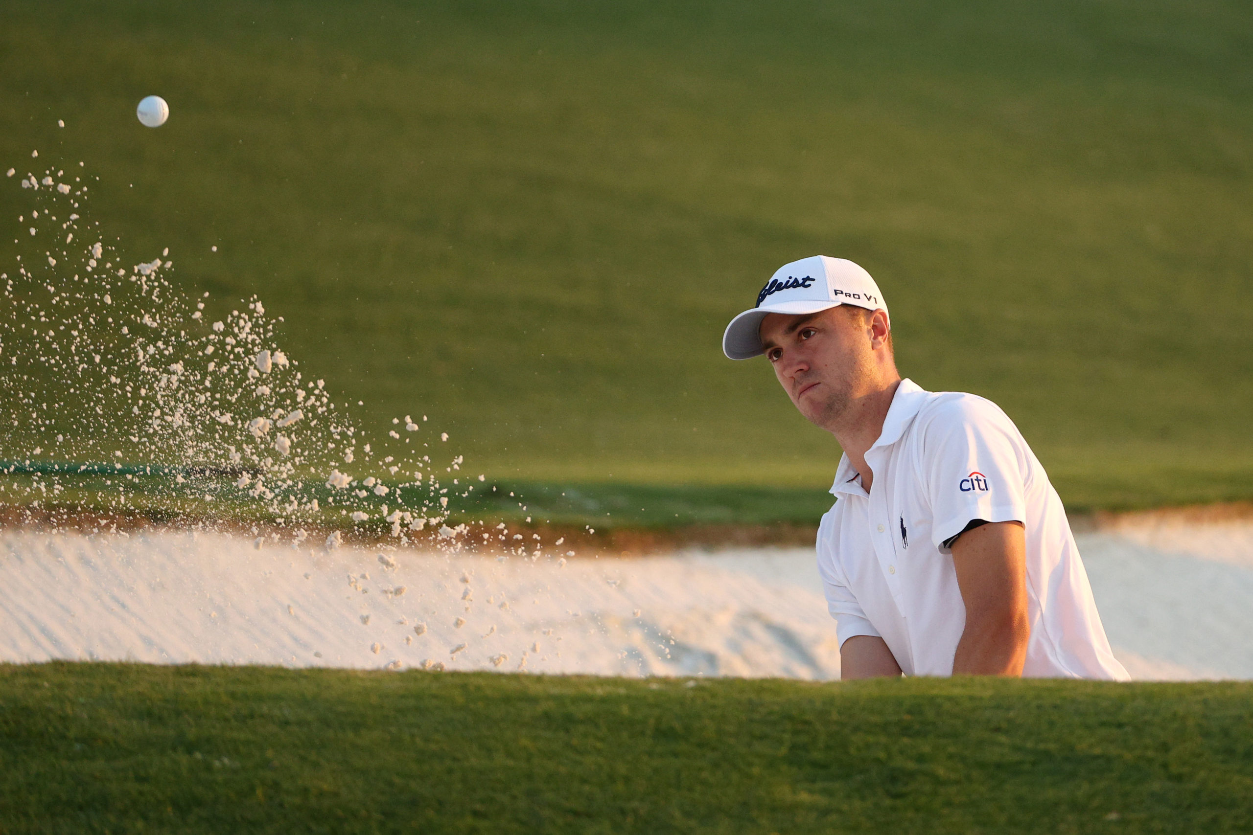 Photo: golf betting top 5 tie